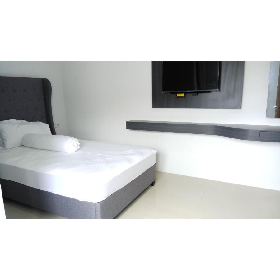 Azalia Residence ปาเลมบัง ภายนอก รูปภาพ